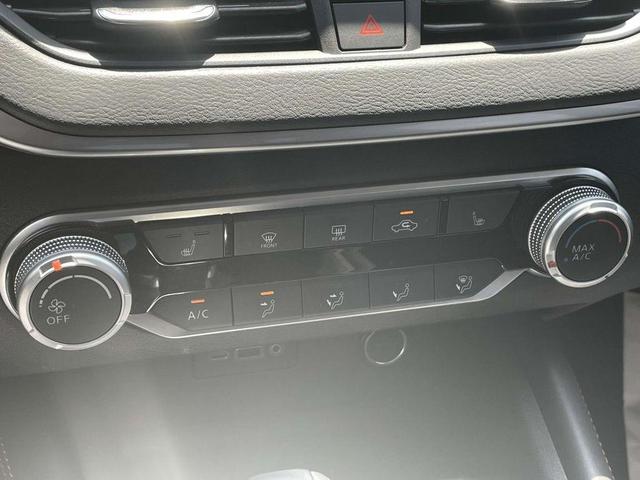 Photo of 2022 Gun Metallic Nissan Altima