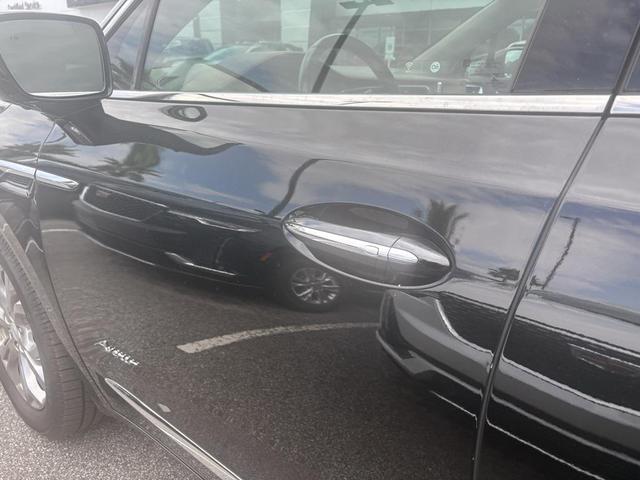 Photo of 2020 Ebony Twilight Metallic Buick Enclave