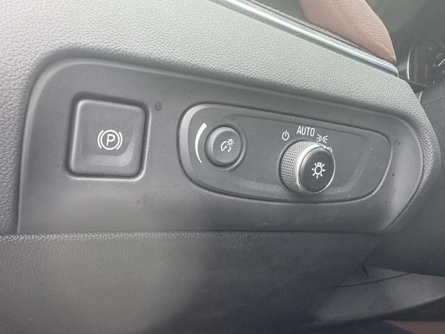 Photo of 2020 Ebony Twilight Metallic Buick Enclave