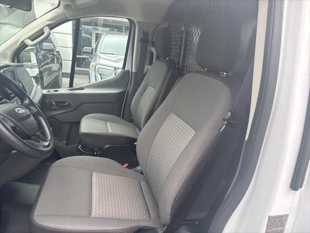 Photo of 2023 Oxford White Ford Transit-250