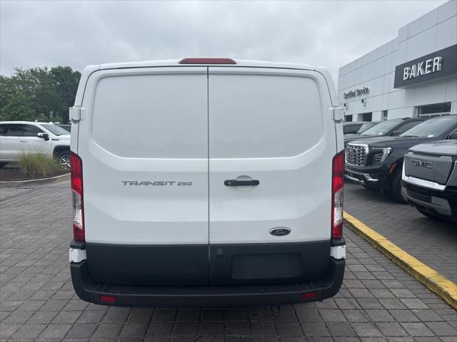 Photo of 2023 Oxford White Ford Transit-250