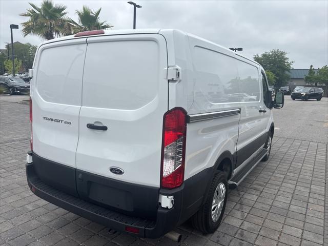 Photo of 2023 Oxford White Ford Transit-250