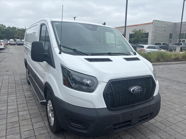 Photo of 2023 Oxford White Ford Transit-250