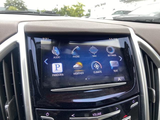 Photo of 2016 Silver Coast Metallic Cadillac SRX