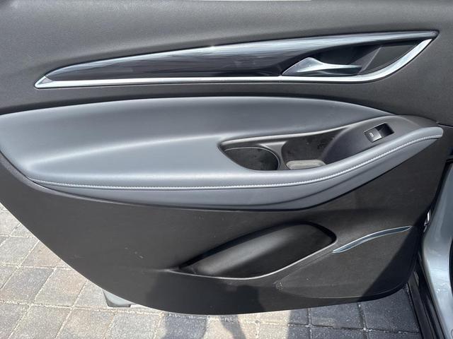 Photo of 2019 Quicksilver Metallic Buick Enclave