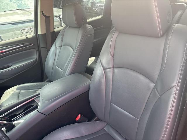 Photo of 2019 Quicksilver Metallic Buick Enclave