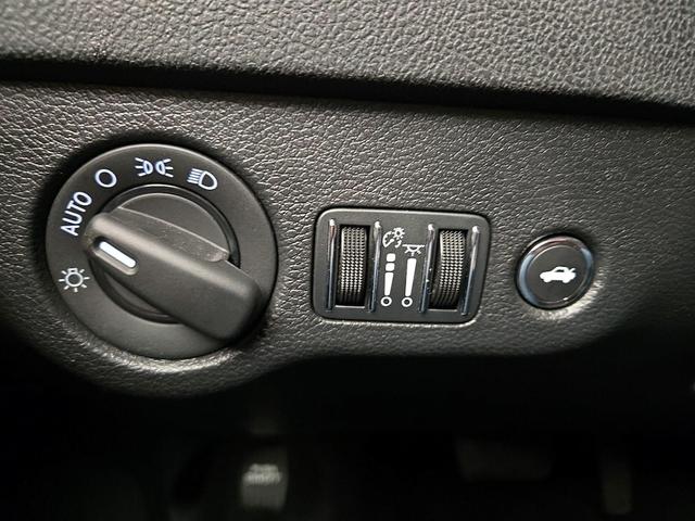 Photo of 2022 Gray Dodge Charger
