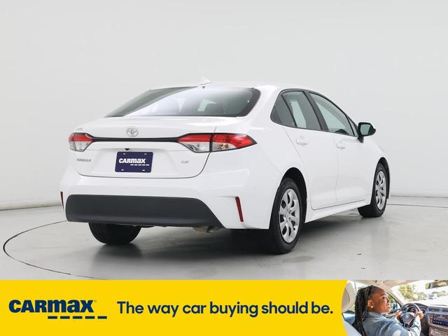 Photo of 2023 White Toyota Corolla