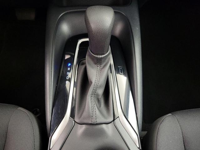 Photo of 2023 White Toyota Corolla