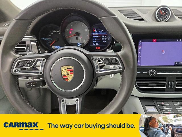 Photo of 2021 Blue Porsche Macan