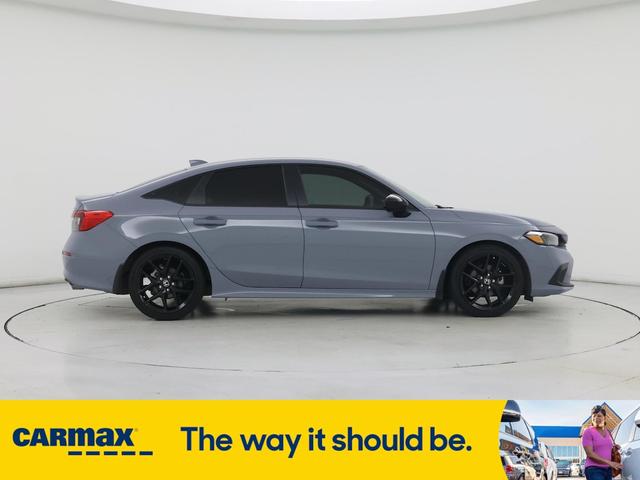 Photo of 2023 Gray Honda Civic