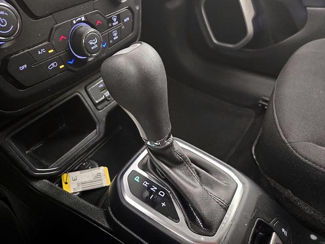 Photo of 2019 Silver Jeep Renegade