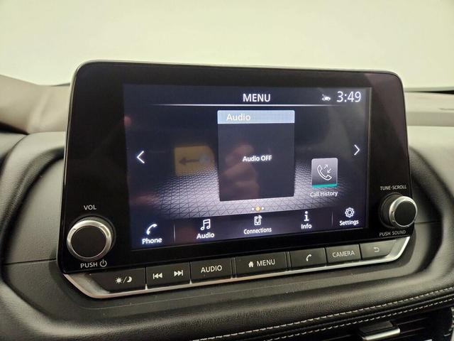 Photo of 2022 Black Nissan Rogue