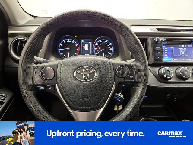Photo of 2017 Gray Toyota RAV4