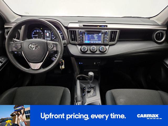 Photo of 2017 Gray Toyota RAV4