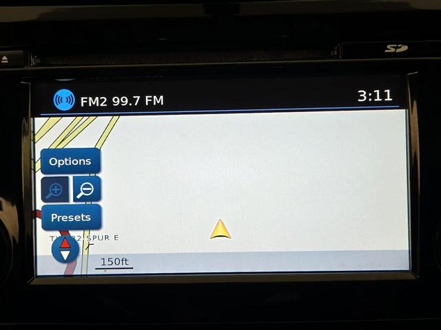 Photo of 2014 Black Nissan Rogue