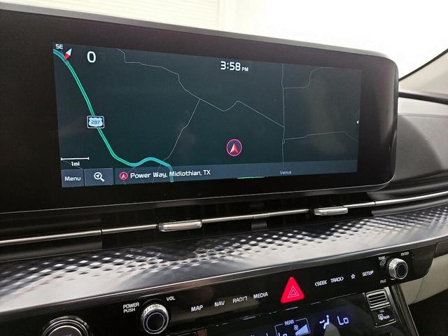Photo of 2022 Gray Kia Carnival