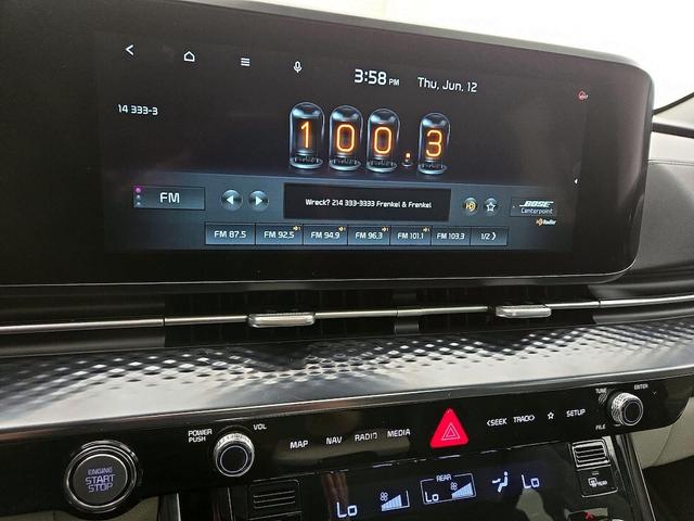 Photo of 2022 Gray Kia Carnival