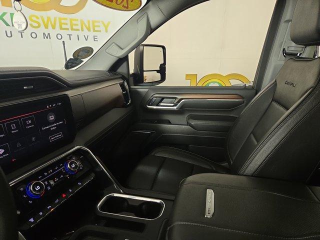 Photo of 2024 Onyx Black GMC Sierra 3500