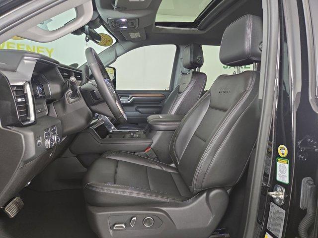 Photo of 2024 Onyx Black GMC Sierra 3500