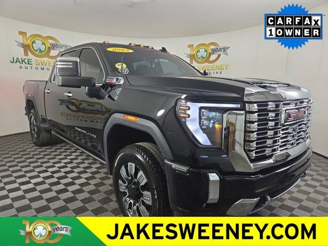 Photo of 2024 Onyx Black GMC Sierra 3500