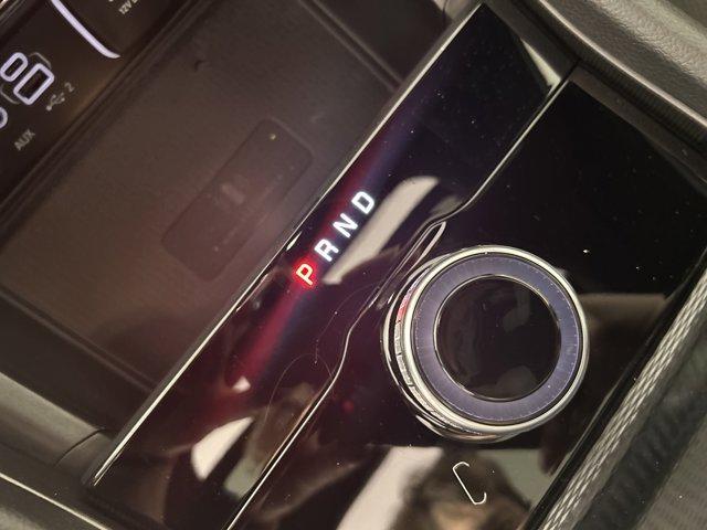 Photo of 2025 Metallic Jeep Grand Cherokee