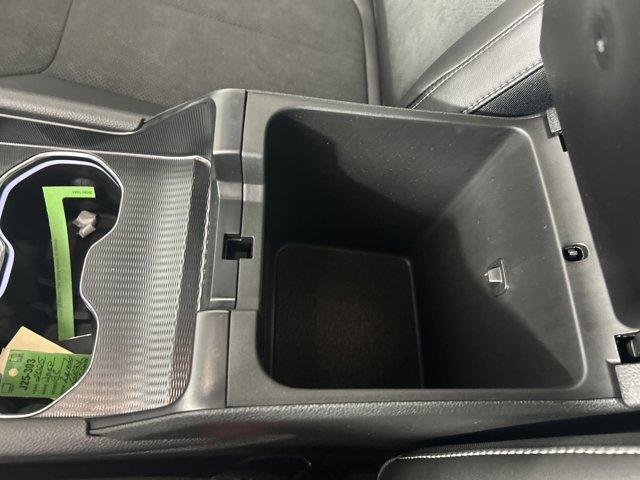 Photo of 2025 Metallic Jeep Grand Cherokee