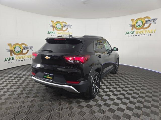 Photo of 2023 Mosaic Black Metallic Chevrolet Trailblazer