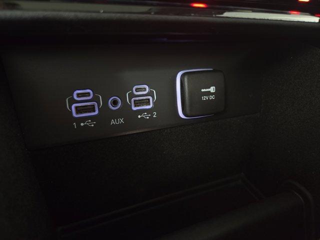 Photo of 2021 Diamond Black Jeep Grand Cherokee L