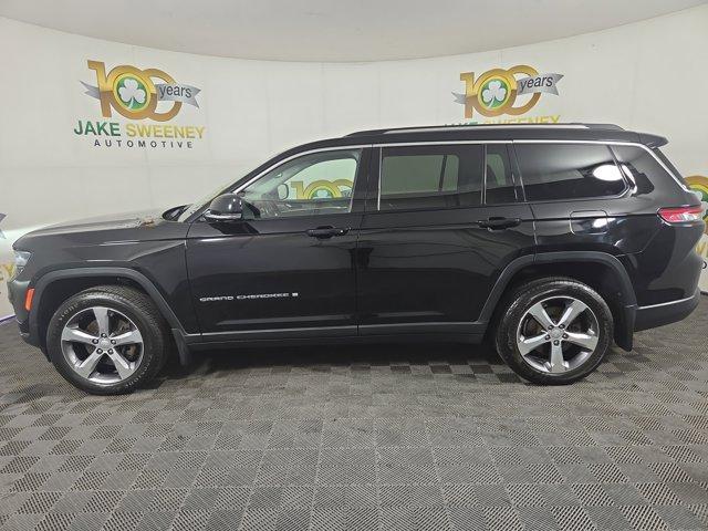 Photo of 2021 Diamond Black Jeep Grand Cherokee L
