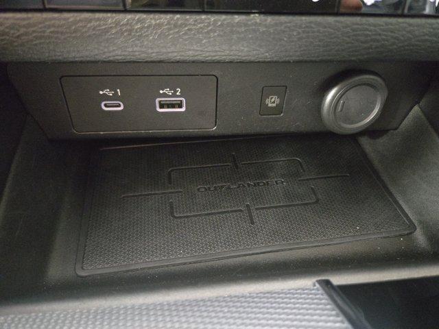 Photo of 2023 Alloy Silver Metallic Mitsubishi Outlander