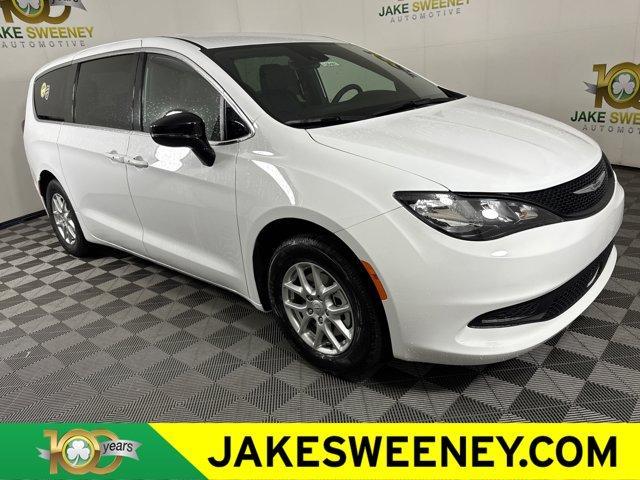 Photo of 2026 Bright White Clearcoat Chrysler Voyager