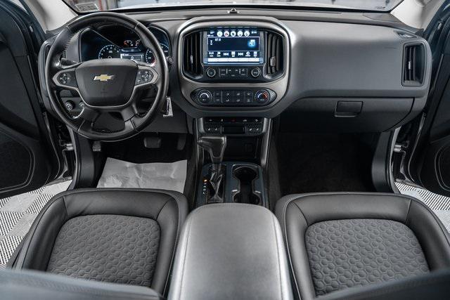 Photo of 2018 Silver Ice Metallic Chevrolet Colorado