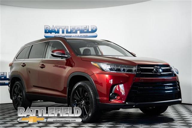 Photo of 2019 Salsa Red Pearl Toyota Highlander