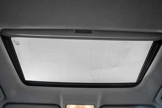 Photo of 2019 Salsa Red Pearl Toyota Highlander