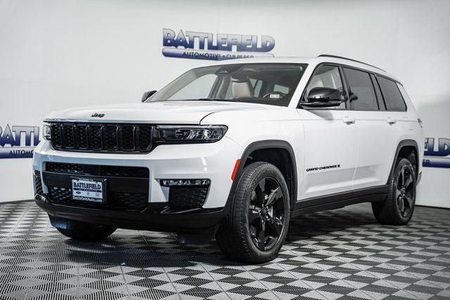Photo of 2022 Bright White Clearcoat Jeep Grand Cherokee L