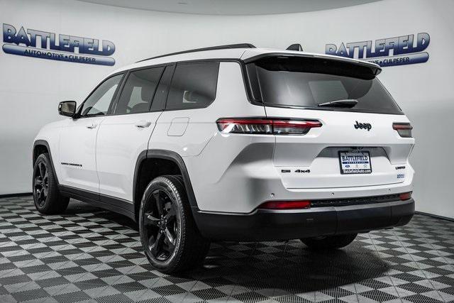 Photo of 2022 Bright White Clearcoat Jeep Grand Cherokee L