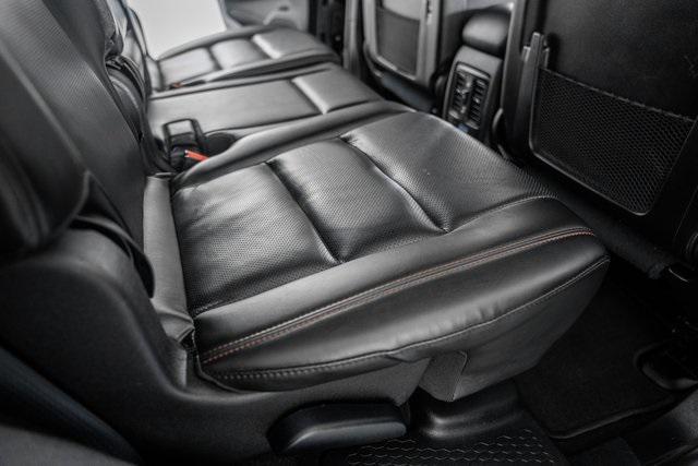 Photo of 2024 DB Black Crystal Clearcoat Dodge Durango