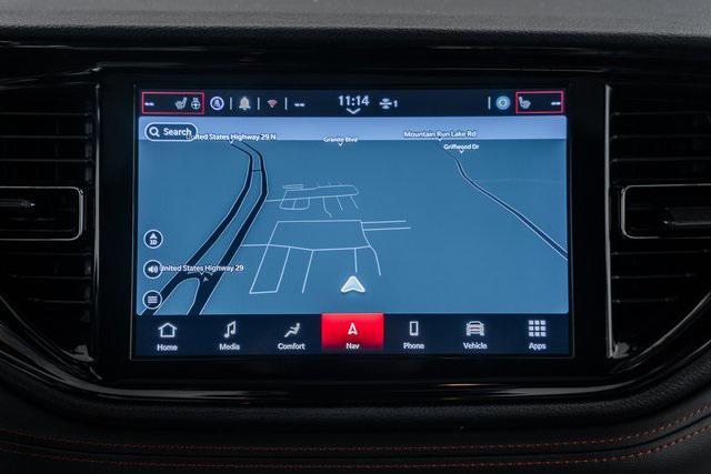 Photo of 2024 DB Black Crystal Clearcoat Dodge Durango
