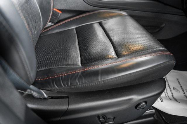 Photo of 2024 DB Black Crystal Clearcoat Dodge Durango