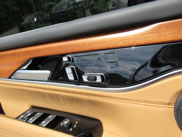 Photo of 2025 Bright White Clearcoat Jeep Grand Wagoneer