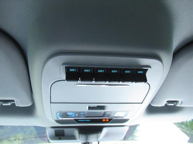 Photo of 2025 Blue Metallic Ford F-350