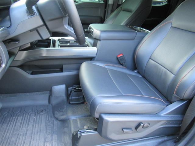 Photo of 2025 Blue Metallic Ford F-350