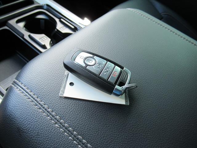 Photo of 2025 Blue Metallic Ford F-350