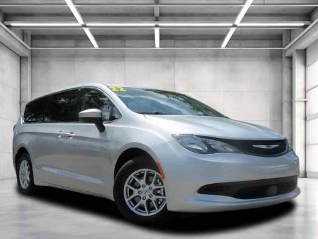 2022 Chrysler Voyager