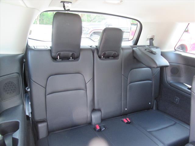 Photo of 2023 Super Black Nissan Pathfinder