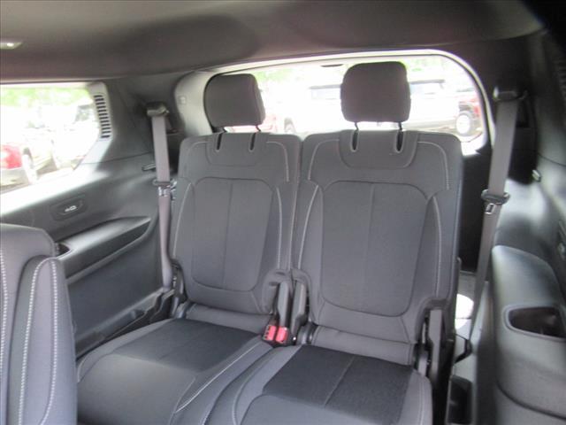 Photo of 2025 Baltic Gray Metallic Clearcoat Jeep Grand Cherokee L