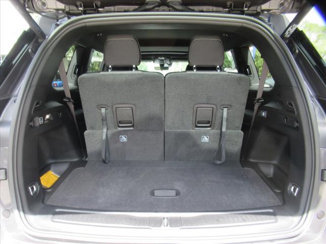 Photo of 2025 Baltic Gray Metallic Clearcoat Jeep Grand Cherokee L