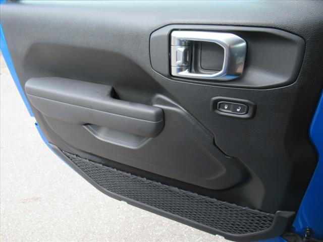 Photo of 2025 Hydro Blue Pearl Coat Jeep Wrangler