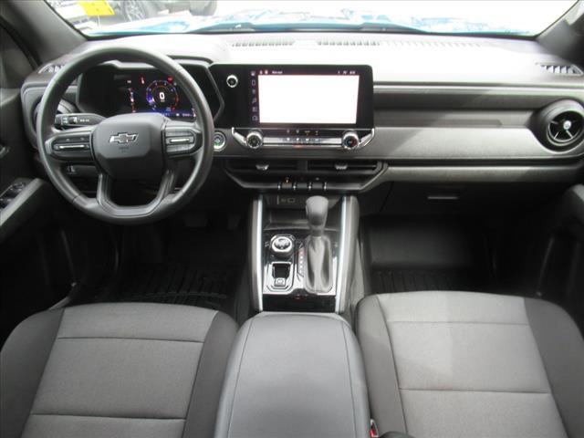 Photo of 2023 Glacier Blue Metallic Chevrolet Colorado
